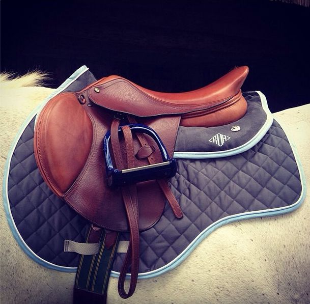 saddle-pads