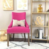 Accent chairs