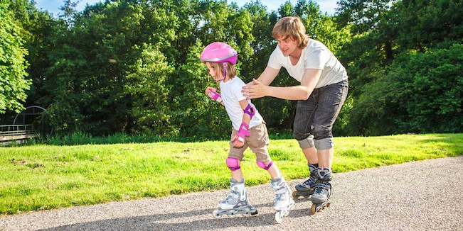 How-to-Teach-Your-Kid-to-Roller-Skate-image