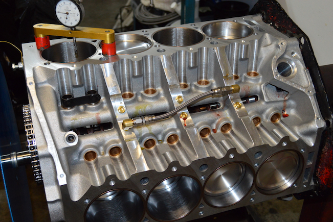 holden throttle