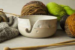 Ceramic_yarn_bowl