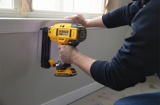 working with dewalt battery powered nail gun