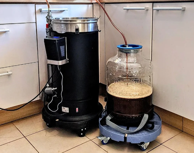 Making beer at home with grainfather
