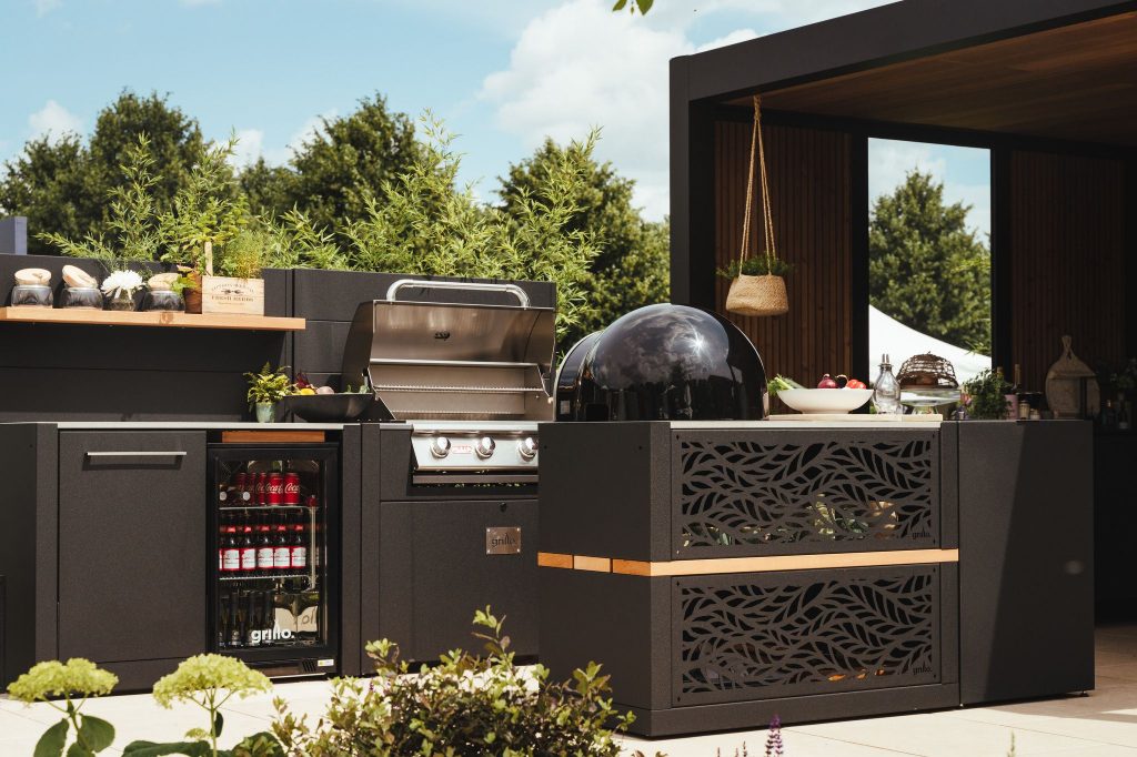 outdoor-kitchen