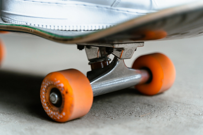 low skateboard trucks