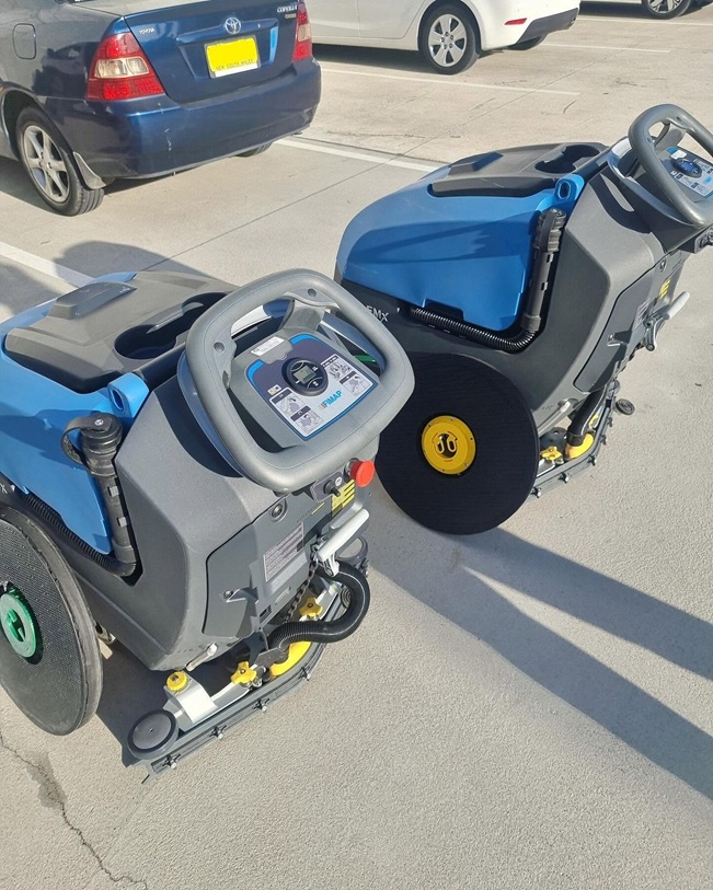 floor scrubber dryers